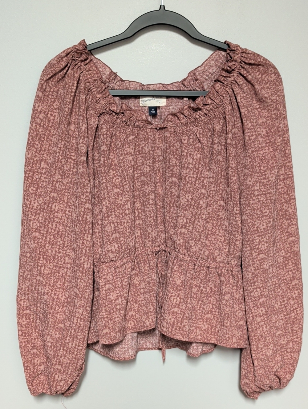 Universal Thread Dusty Mauve Floral Peasant Top